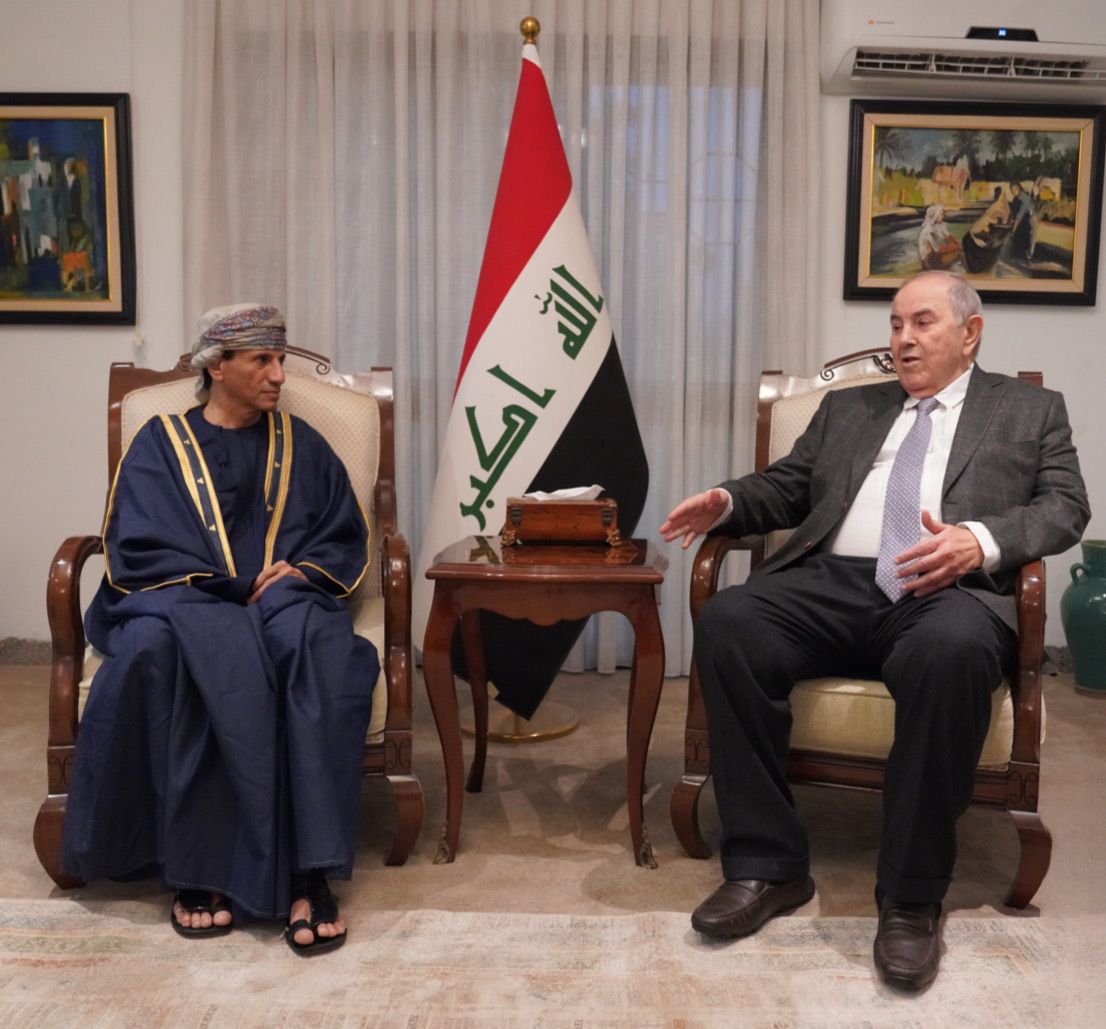 علاوي يستقبل ممثل الامين العام للامم المتحدة في العراق
