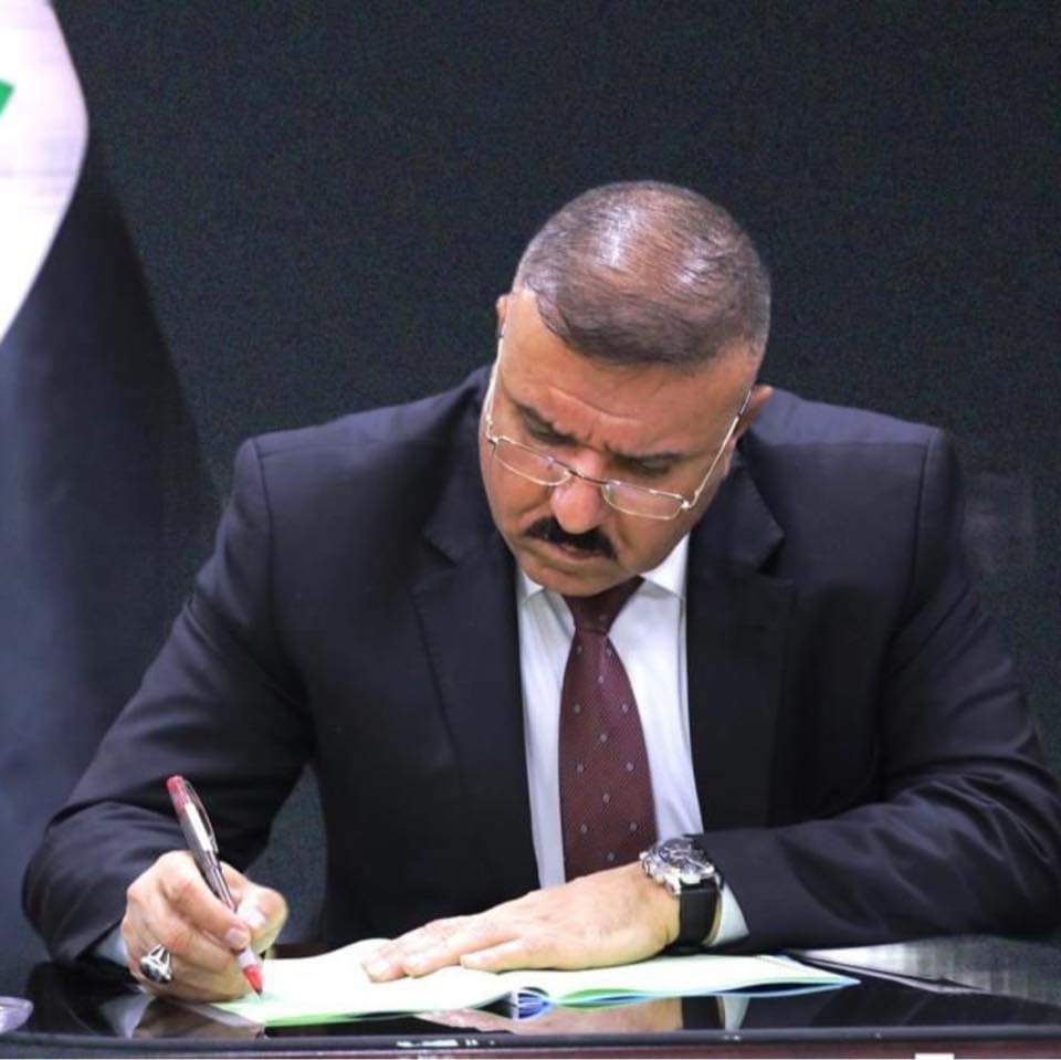 بعد فقد عينه اليسرى  جراء ضرب منتسب في الداخلية ، والمواطن يناشد وزير  الداخليه باخذ حقه