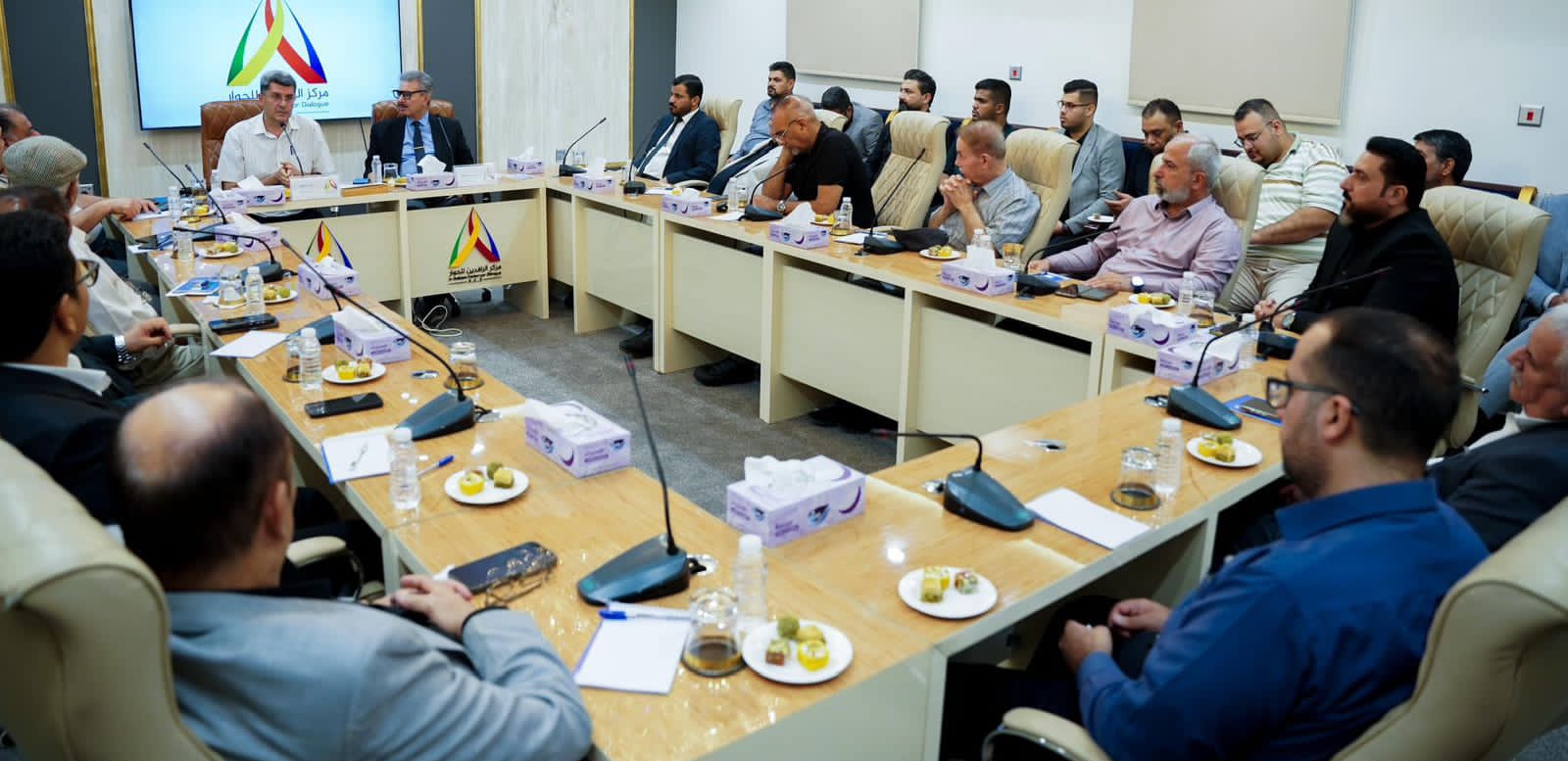 النجف : مركز الرافدين للحوار RCD ينظم محور نقاشي حول إشكاليات علم اللاهوت الحديث
