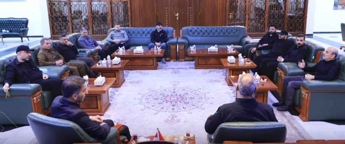 محافظ النجف يستقبل قائد عمليات الفرات الأوسط في هيئة الحشد الشعبي.