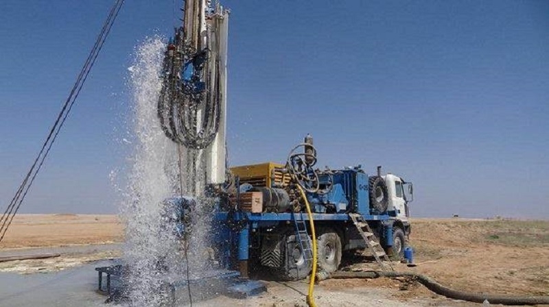ميسان : حفر 16 بئرًا لخدمة زوار الأربعين على الطريق الرابط بين العمارة و الناصرية