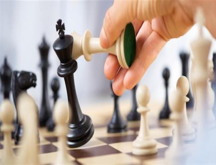 تخاذل القادة وعدم وجود مبدأ أدى إلى فقدان الثقه