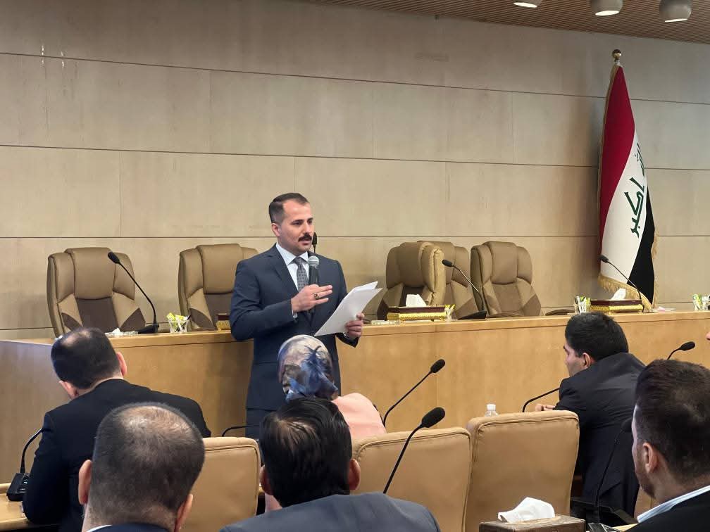 برعاية الامين العام لمجلس النواب.. معهد التطوير النيابي يختتم اعمال الدورة الحتمية 16 باجراء الامتحان النهائي لترقية 125 موظفا
