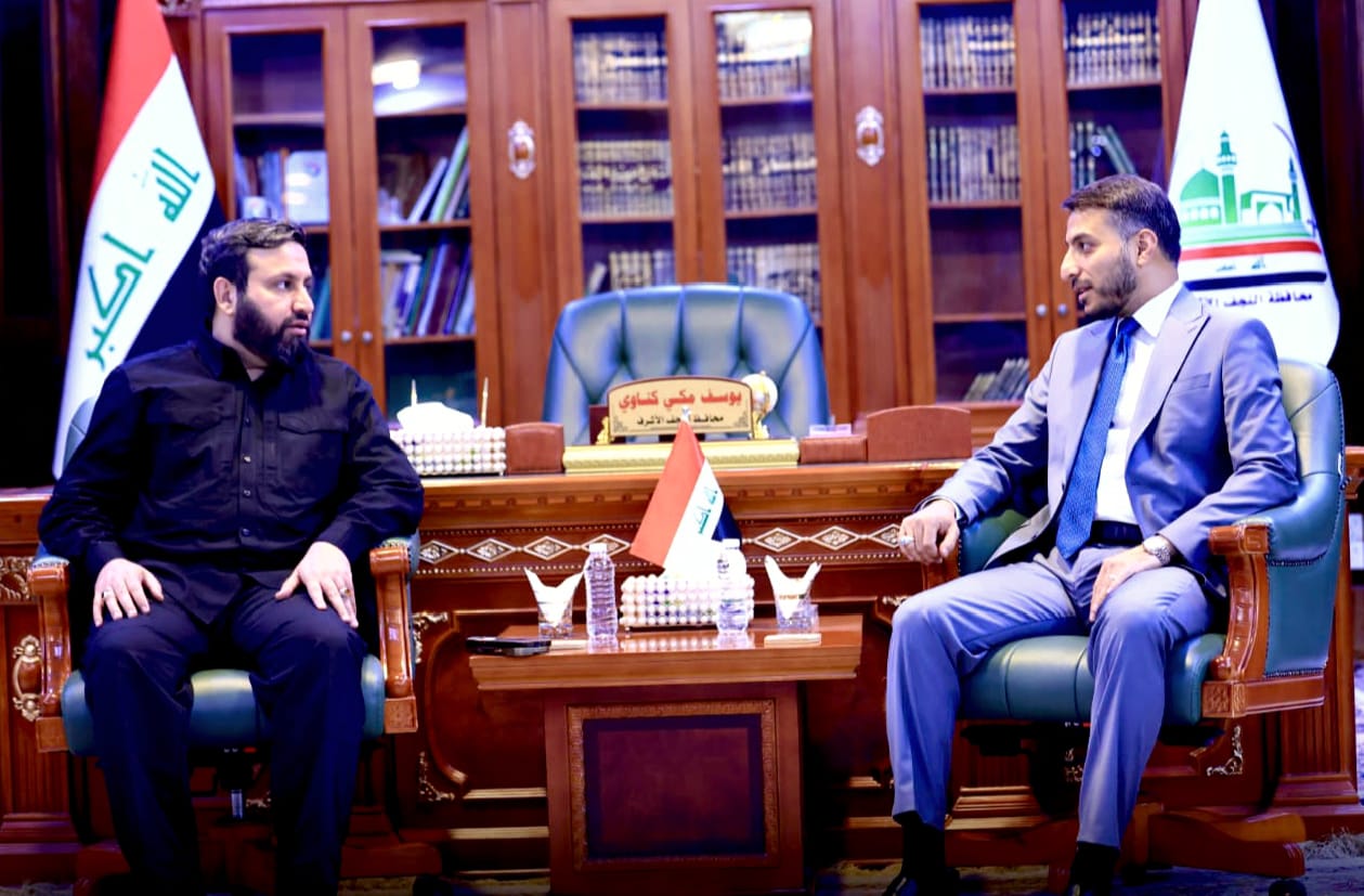 محافظ النجف يبحث مع رئيس هيئة الحج آلية تفويج الزائرين في ذكرى استشهاد الرسول (ص)