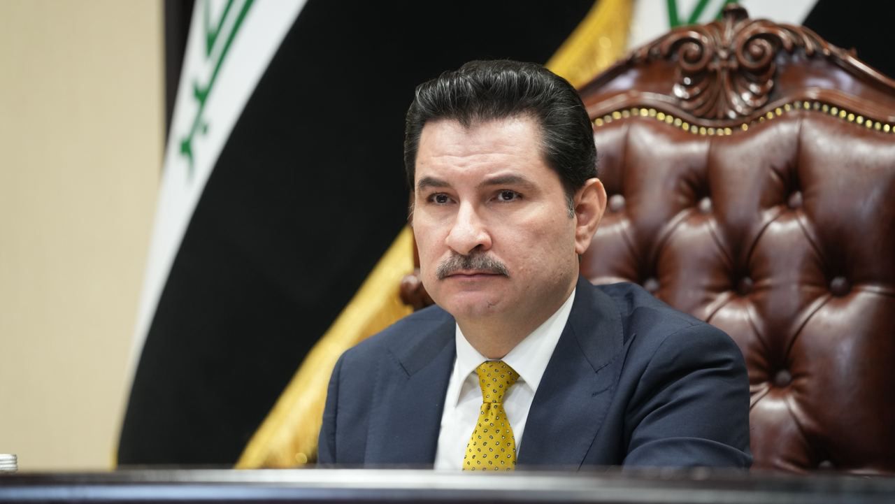 نائب رئيس مجلس النواب  يعزي برحيل العلامة سماحة السيد محمد علي بحر العلوم..