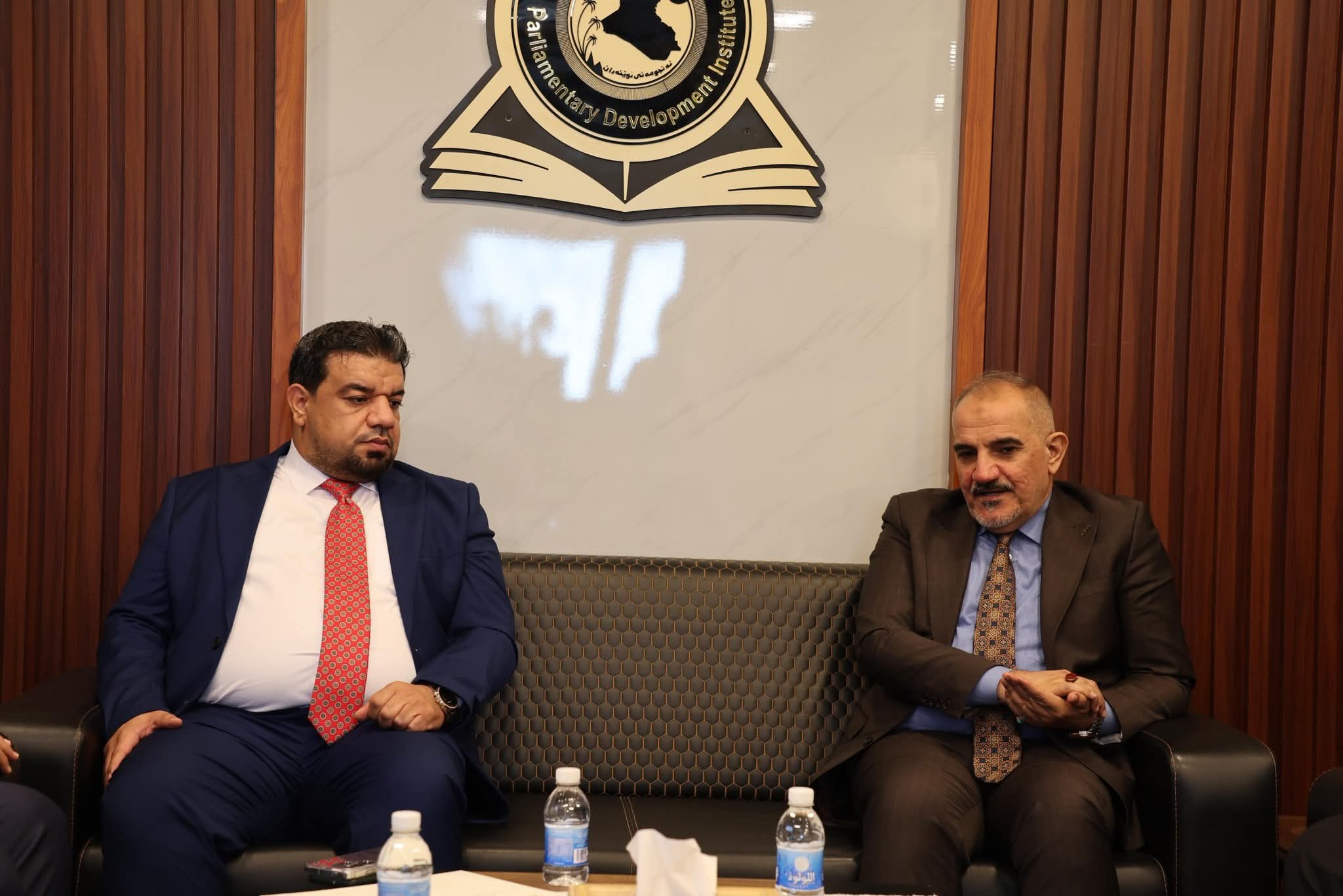 مدير عام معهد التطوير النيابي يستقبل رئيس اتحاد الحقوقيين العراقيين لبحث التعاون المشترك