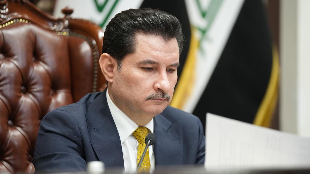 نائب رئيس مجلس النواب د.شاخوان عبدالله يؤكد المضي بالإجراءات التشريعية لتعديل قانون تعويض المتضررين جراء العمليات الحربية والأخطاء العسكرية