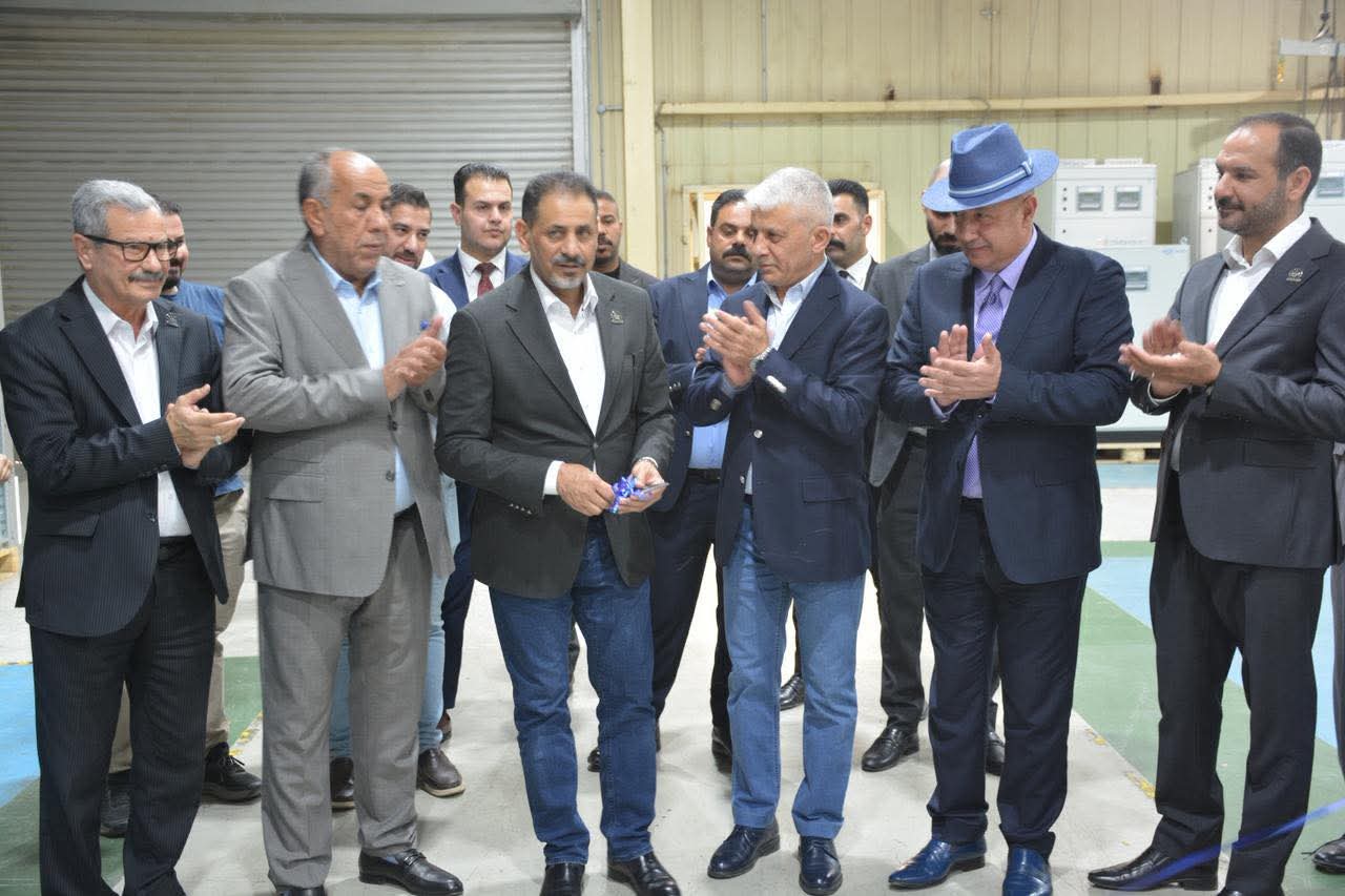 رئيس اتحاد الصناعات العراقي يفتتح خطًا إنتاجيًا متطورًا في الشركة الهندسية للصناعات الكهربائية