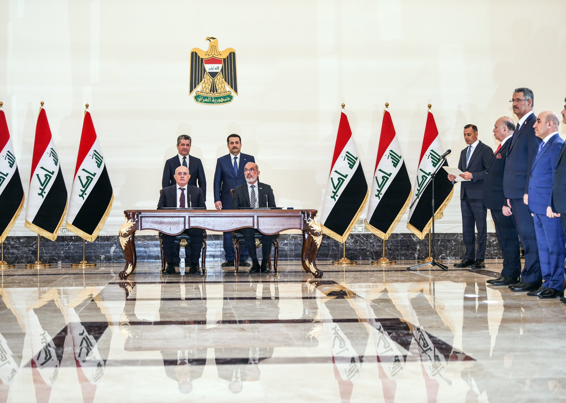 عضو اللجنة المالية النيابية: تصدير النفط  بين بغداد وأربيل مركزي وشفاف مع تحويل العائدات إلى المركز