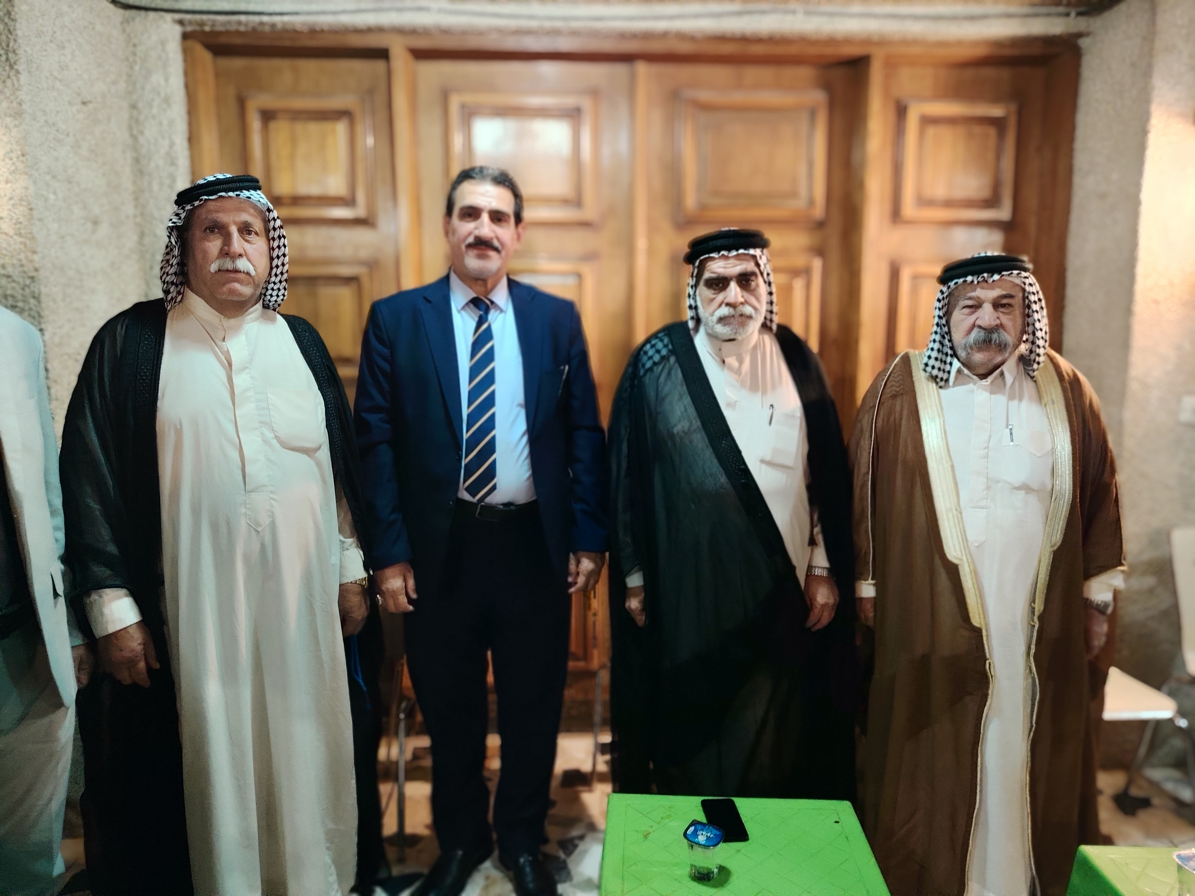 بحضور رئيس التيار الوطني العشائري عبدالرحمن الجزائري  عشيرة آل تميم تقيم تجمعًا لابنها المرشح التربوي وسام كريم التميمي