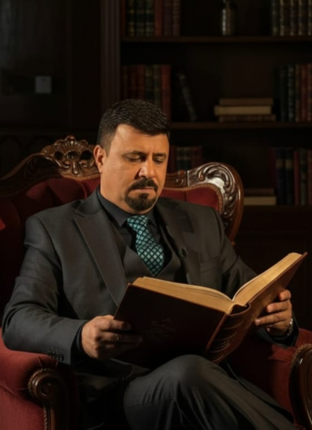 التنوير الديني الغربي وسؤال السياق: قراءة نقدية في مخاطر الاستنساخ الثقافي
