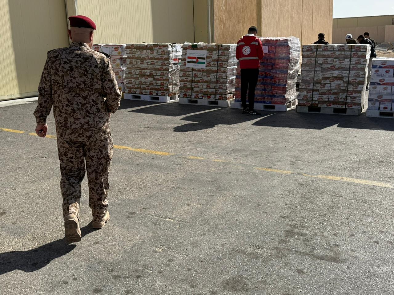 مساعدات إنسانية عراقية للأشقاء في قطاع غزة