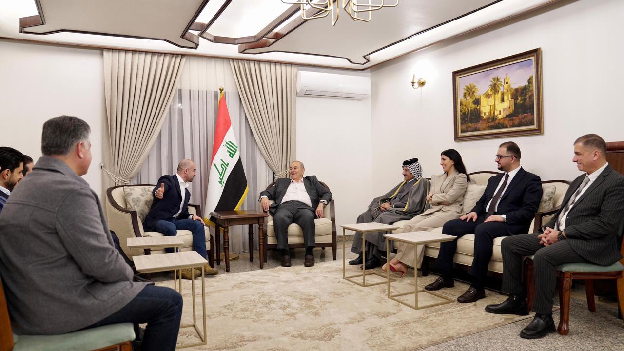 د. اياد علاوي يستقبل وفد الاتحاد الوطني الكردستاني برئاسة السيد بافل طالباني