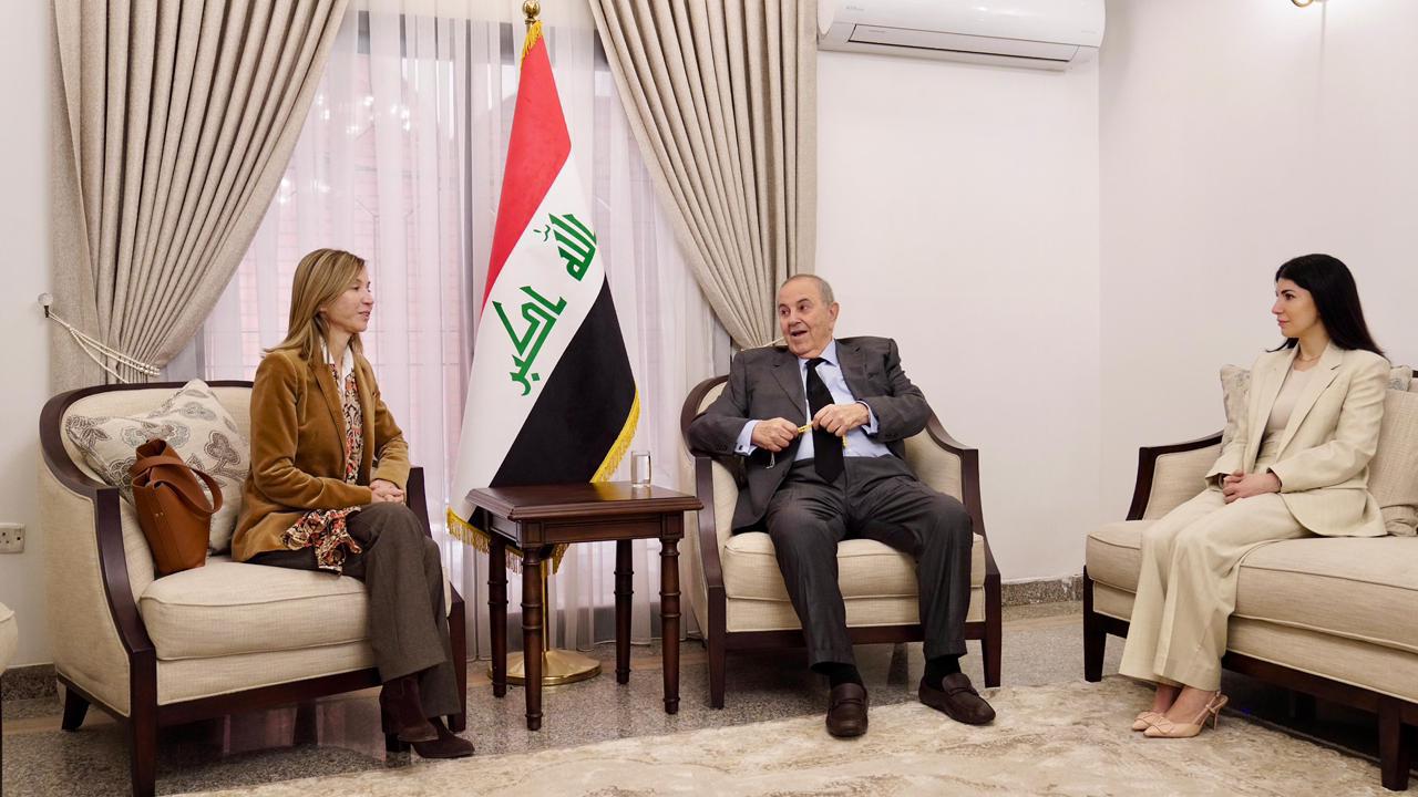 د. اياد علاوي يستقبل سفيرة مملكة اسبانيا لدى العراق