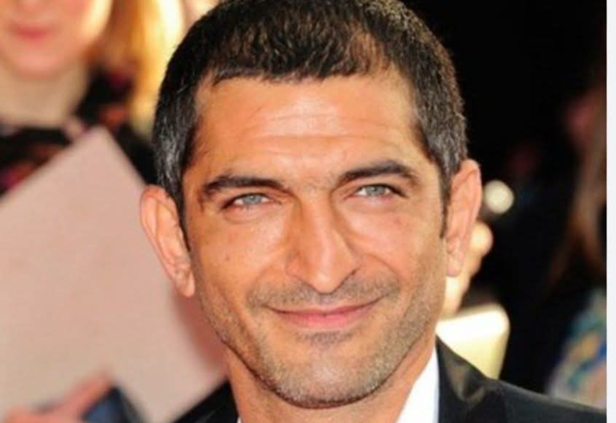 الفتلاوي: عمرو واكد نموذج الفنان الذي يتجاوز الفن إلى الموقف في زمن الحرب..