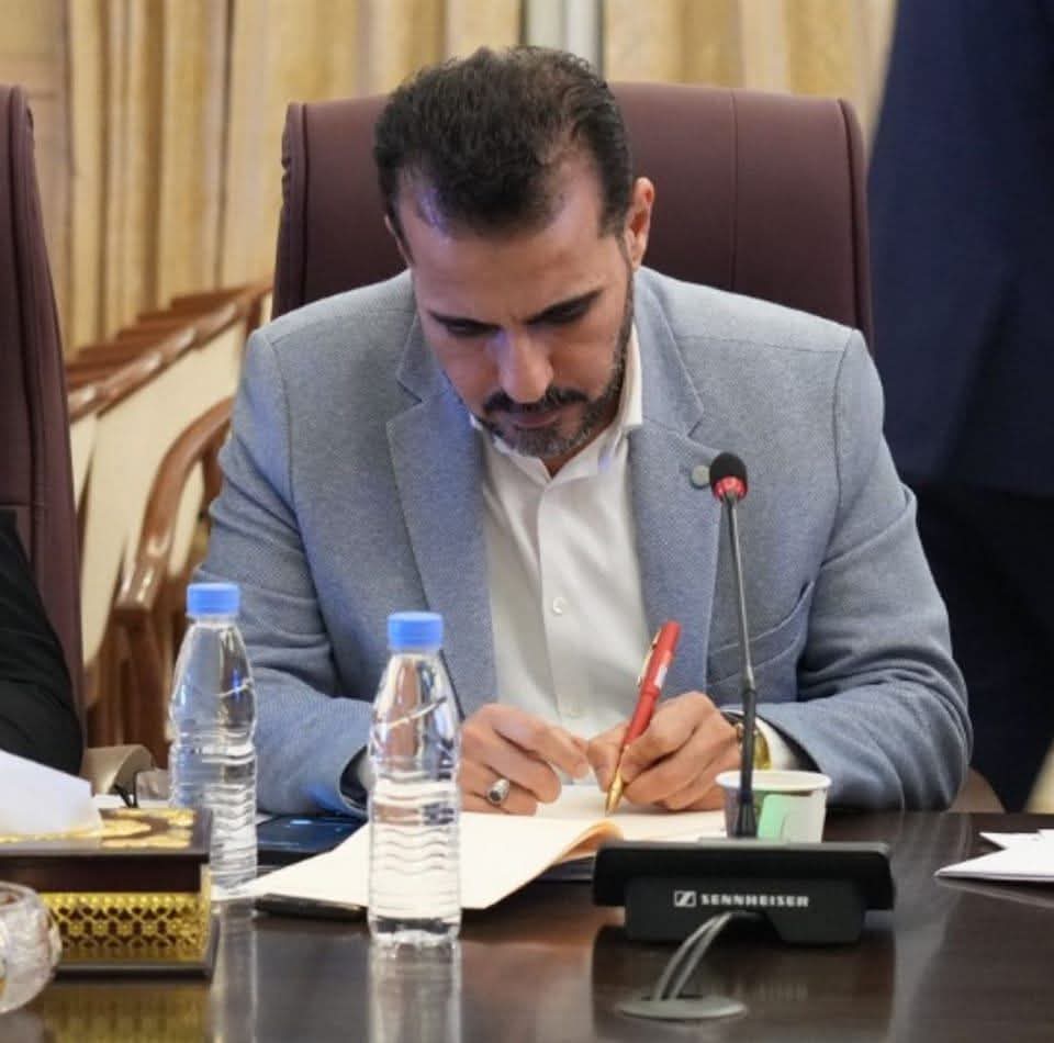 مؤنس: المعركة تقودها “مدرسة العقيدة” لا الأفراد والقيادات