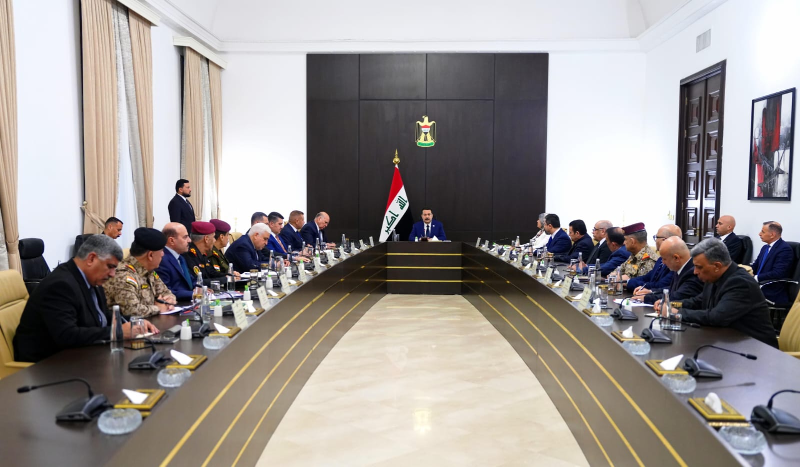 الحكومة العراقية تدين الاعتداءات وتؤكد جاهزية الأمن واستقرار الرواتب وتواصل تصدير النفط