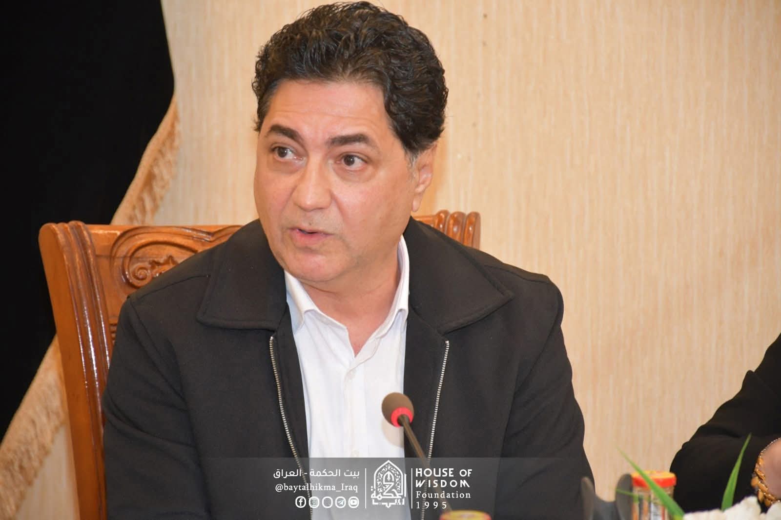 الإنسان المؤجل  _ بقلم  _ د. طالب محمد كريم.