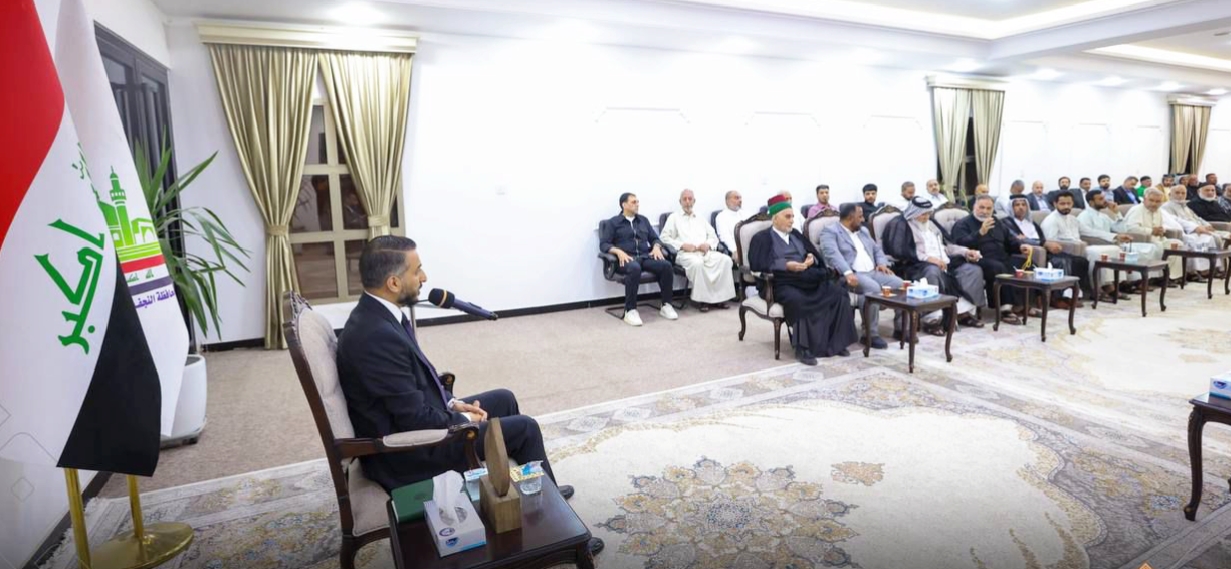 گناوي يلتقي أصحاب المواكب الحسينية لمناقشة الجوانب الأمنية و الخدمة في قضاء الكوفة