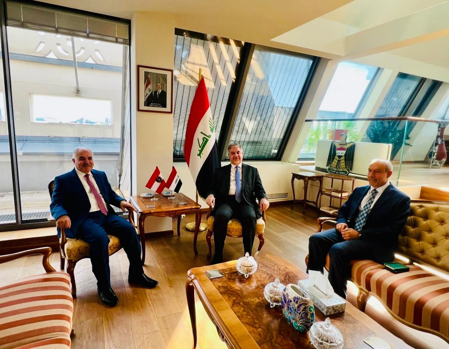 العراق وسوريا يؤكدان في فيينا أهمية التنسيق المشترك وتعزيز الحضور العربي في المنظمات الدولية