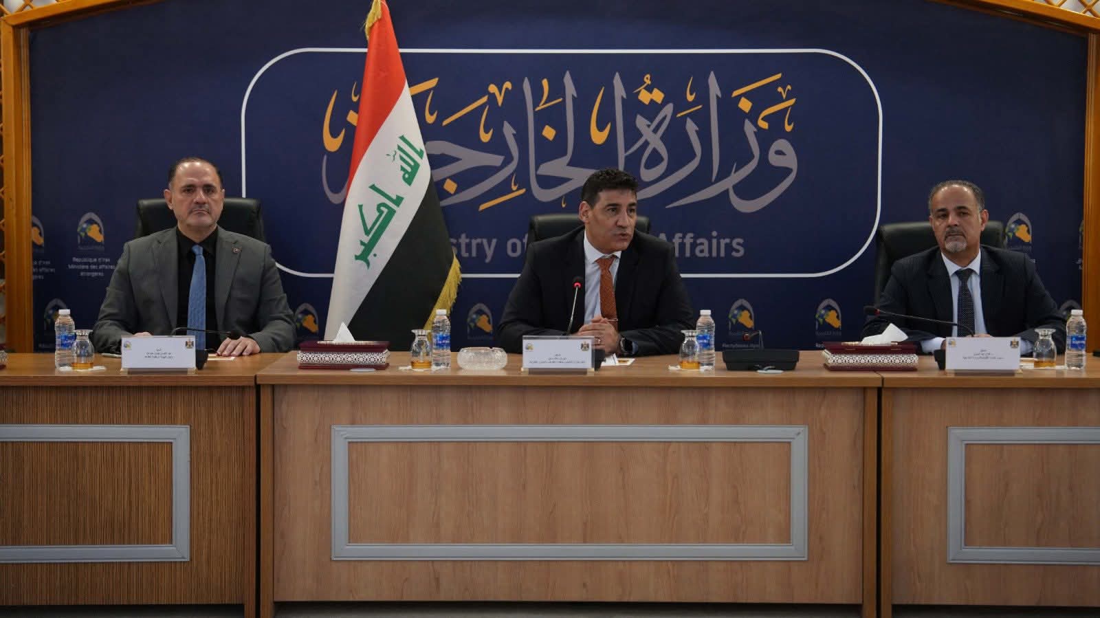 وكيل وزارة الخارجية السفير شورش خالد سعيد يترأس اجتماعاً مشتركاً مع هيئة التقاعد الوطنية لإطلاق مشروع شهادة الحياة الإلكترونية