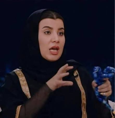 هيأة الإعلام والاتصالات تقرر منع ظهور الإعلامية زينب جواد لمدة 90 يوماً بسبب مخالفات مهنية وإعلامية