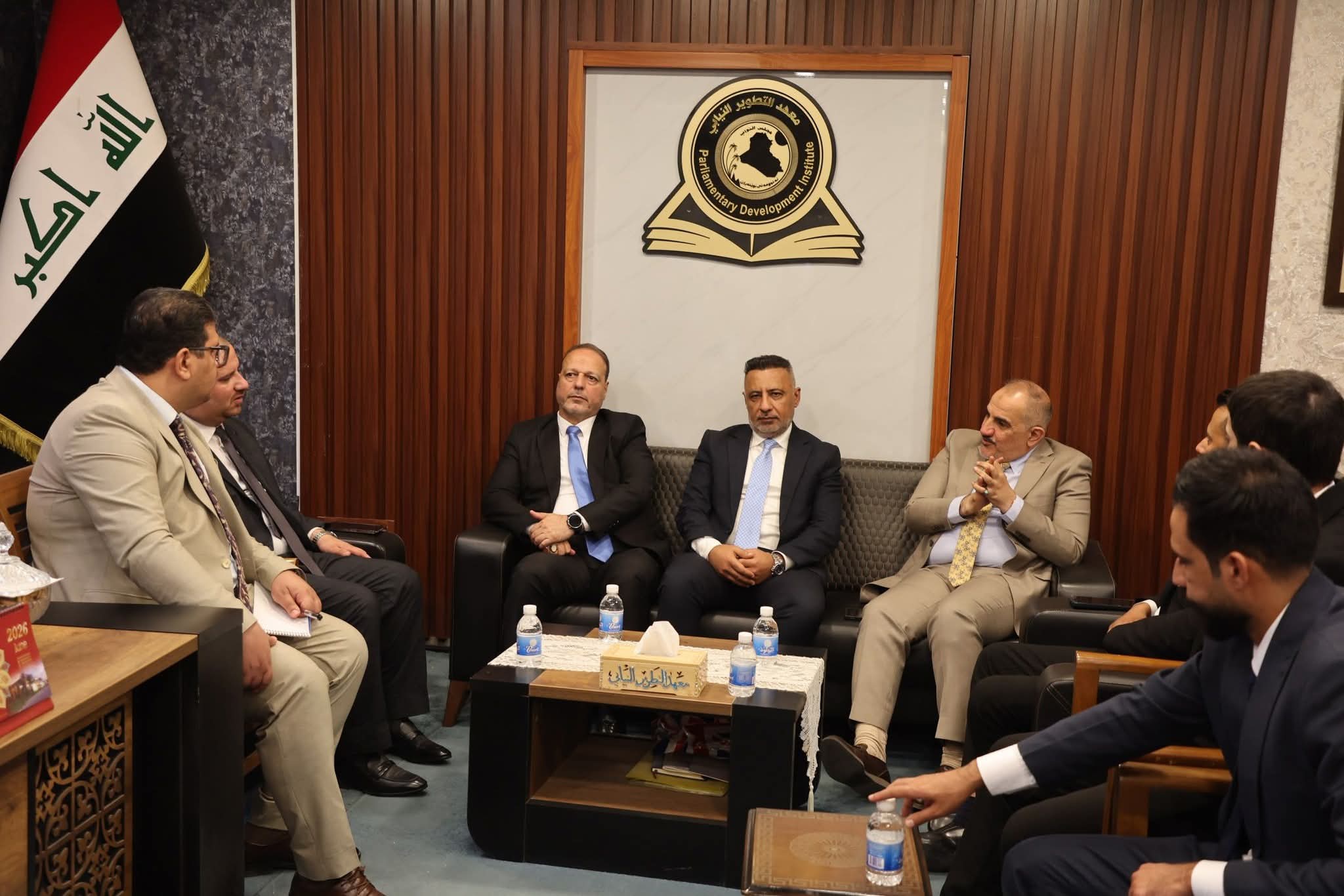 معهد التطوير النيابي ومنبر الوعي يبحثان تعزيز التعاون في حقوق الإنسان وتطوير التشريعات..