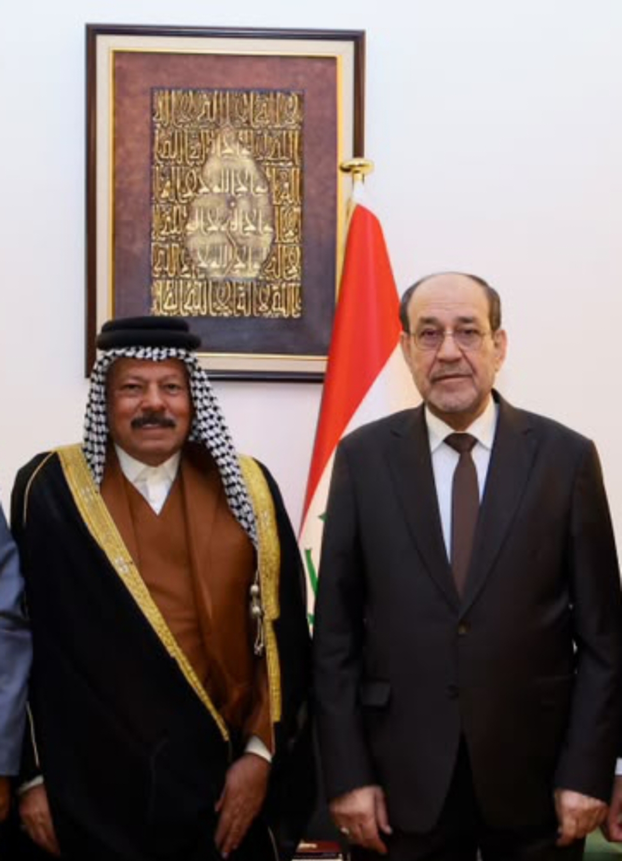 بحثُ التحديات الراهنة ، وتعزيز الاستقرار.. رئيس ائتلاف دولة القانون يستقبل الأمين العام لتيار القسم الوطني