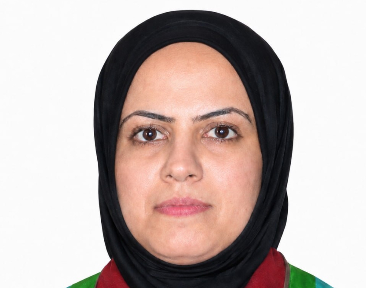 تدريسية في جامعة الكوفة تنشر بحثًا عن توظيف الذكاء الإصطناعي في تطوير أنظمة النقل