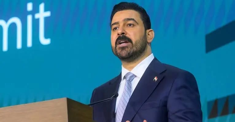 الزيدي يحدد 30 حزيران موعداً لاستكمال خارطة طريق معالجة السلاح خارج سيطرة الدولة