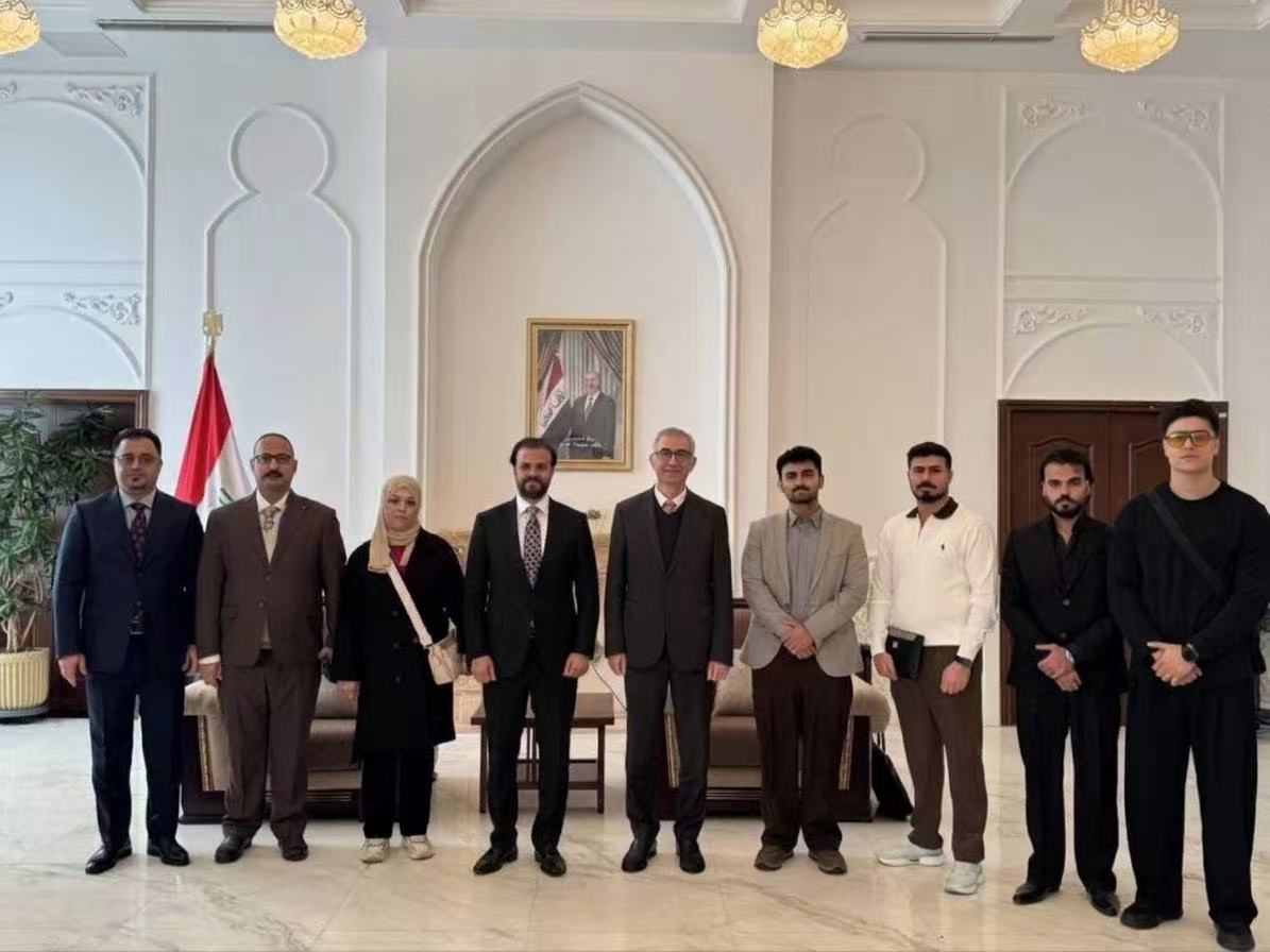 من بكين.. السفير العراقي أحمد برواري يبحث مع شبكة فرجال الإخبارية آفاق التعاون الإعلامي وتعزيز الحضور العراقي في الصين