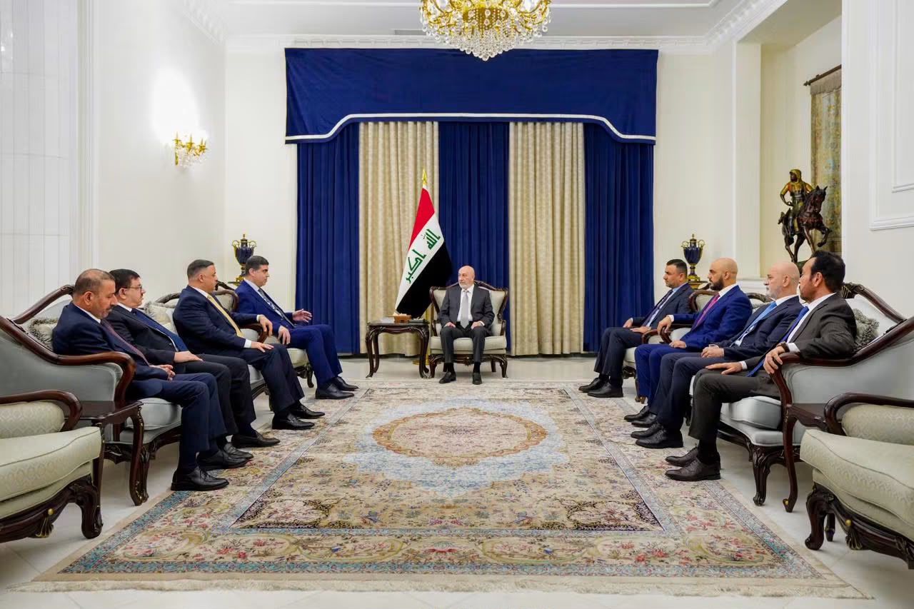 رئيس الجمهورية يبحث مع محافظ صلاح الدين ورئيس مجلسها احتياجات المحافظة وسبل تعزيز الإعمار والتنمية