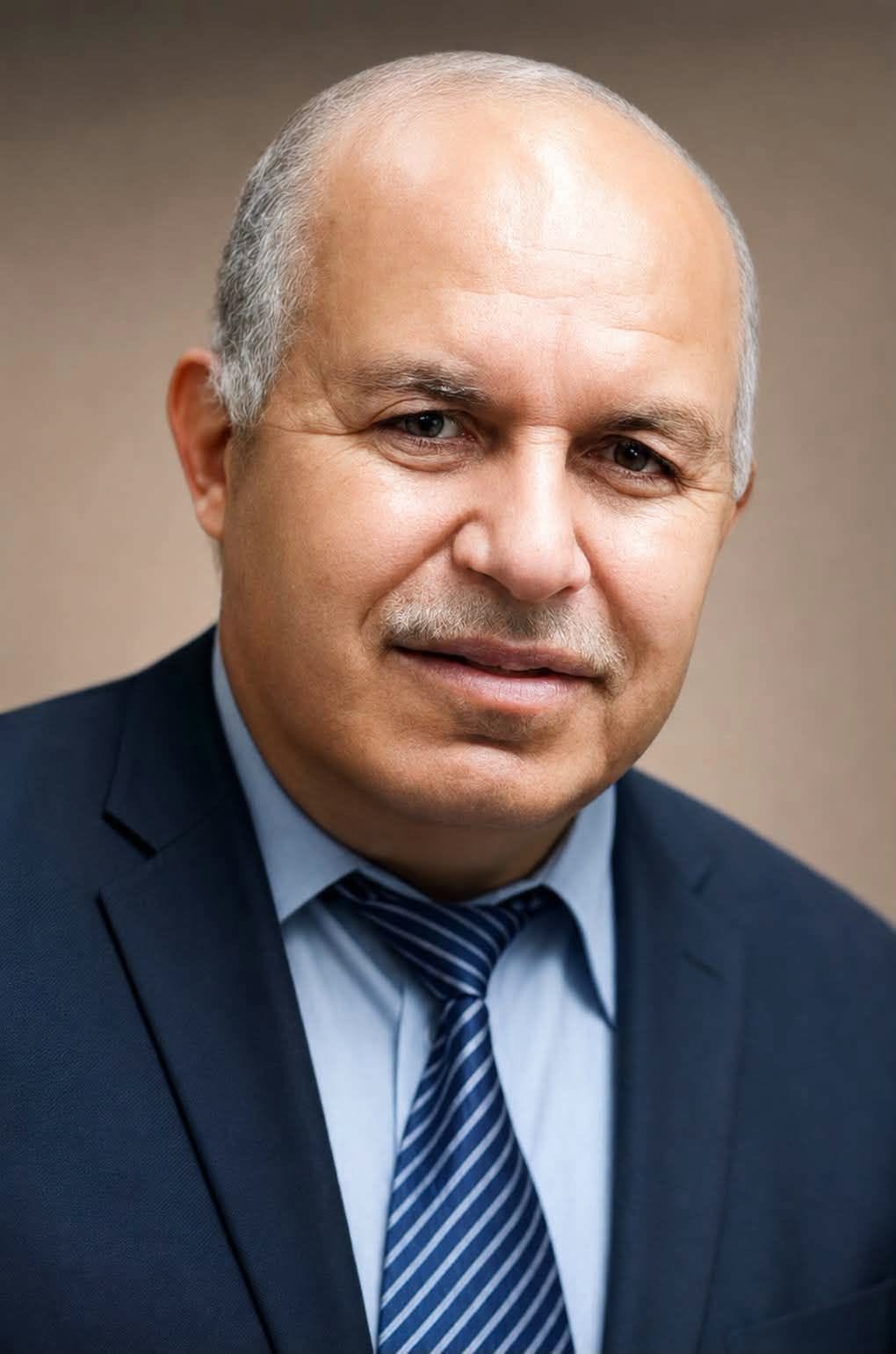 بلا موعد محدد..!!  بقلم ...الشاعر و الإعلامي : عبدالاميرالديراوي/ البصرة